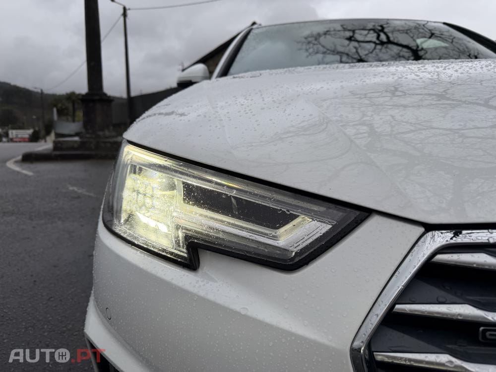 Audi A4 Avant 40 TDI quattro S line S tronic