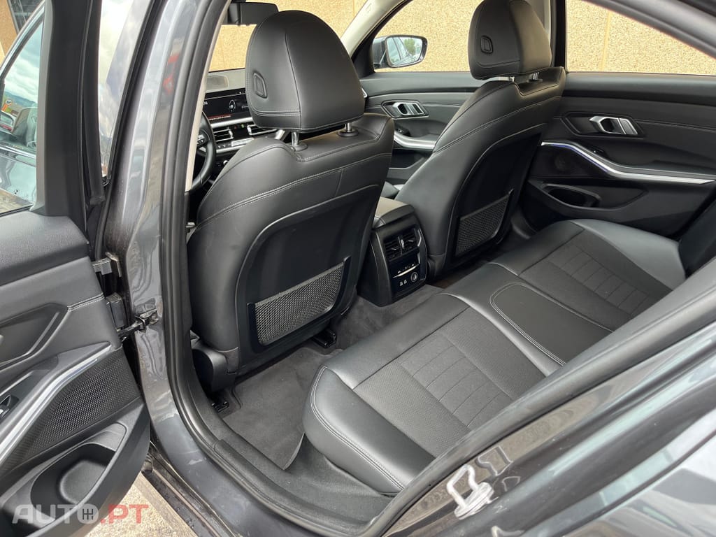 BMW 320 d Line Sport Auto