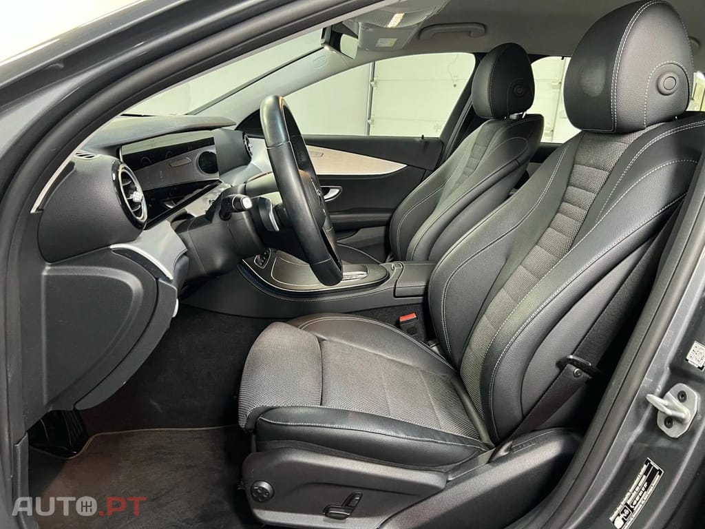 Mercedes-Benz E 300 de Avantgarde