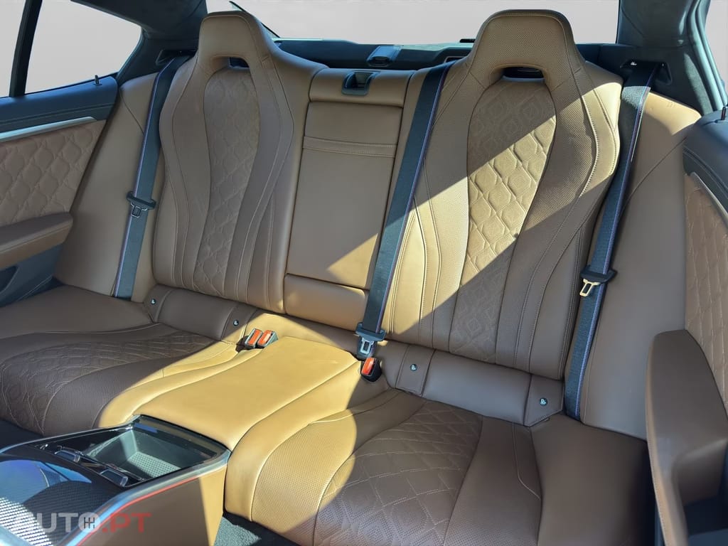 BMW M8 Grand Coupé Competition xDrive