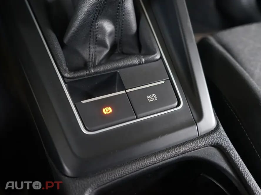 Volkswagen Golf 1.0 TSI Confortline