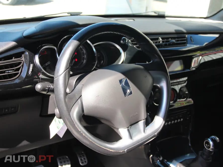 Citroen DS3 1.6 BlueHDi Sport Chic
