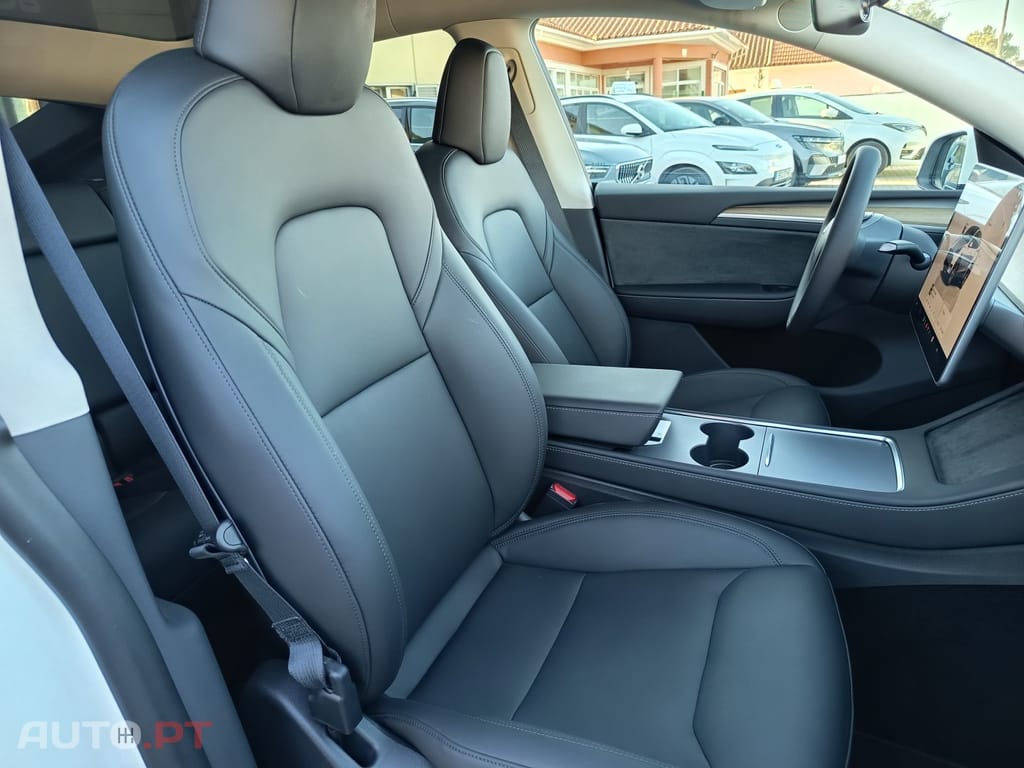 Tesla Model Y Tração Traseira