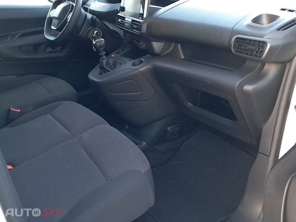 Peugeot Partner 1.5 BlueHDi Premium Standard