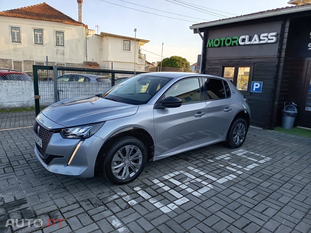 Peugeot E-208 50 kWh Allure