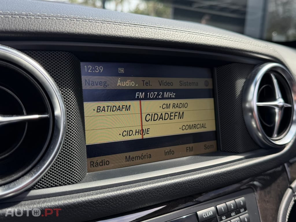 Mercedes-Benz SL 350 Standard