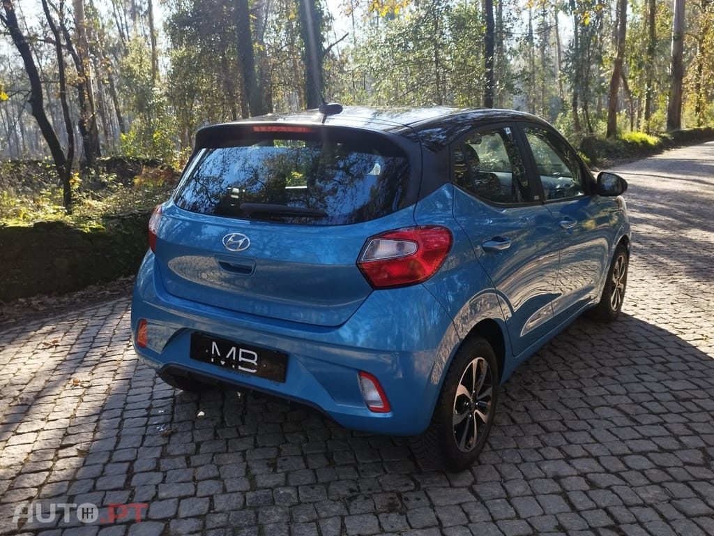 Hyundai i10 1.0 Fifa World Cup Edition