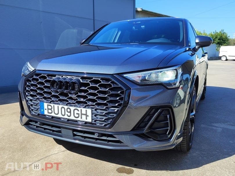 Audi Q3 45 TFSIe S line S tronic