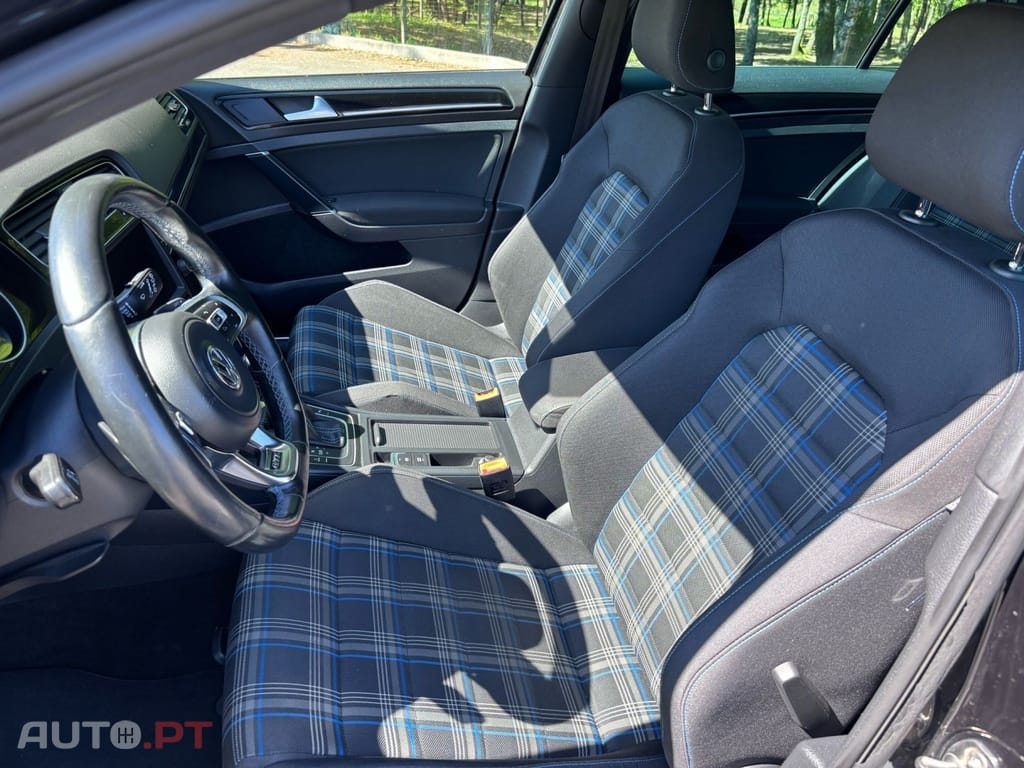 Volkswagen Golf GTE