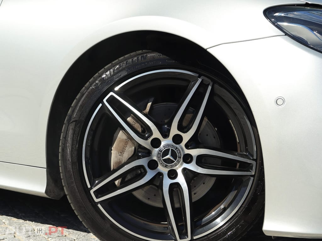 Mercedes-Benz E 300 d AMG Line
