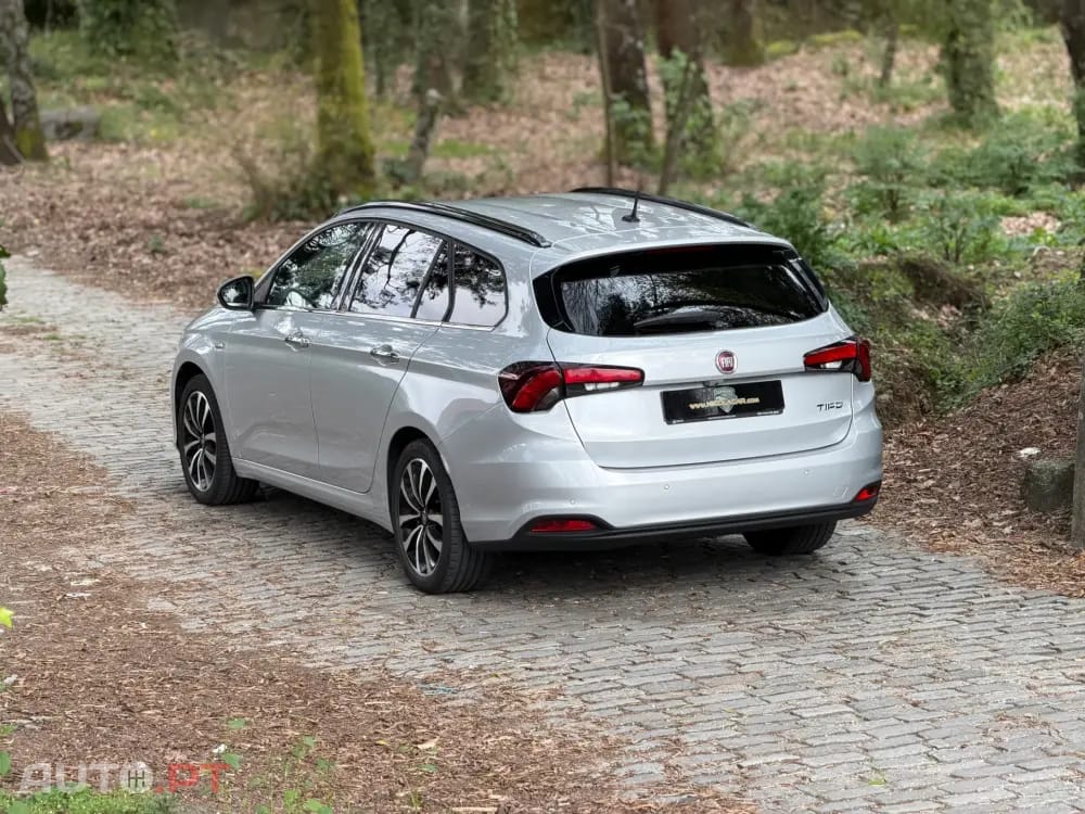 Fiat Tipo 1.3 M-Jet Lounge