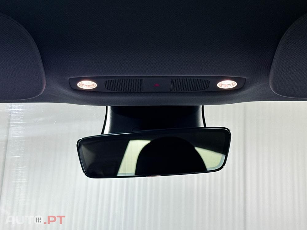 Tesla Model 3 Standard Range Plus RWD