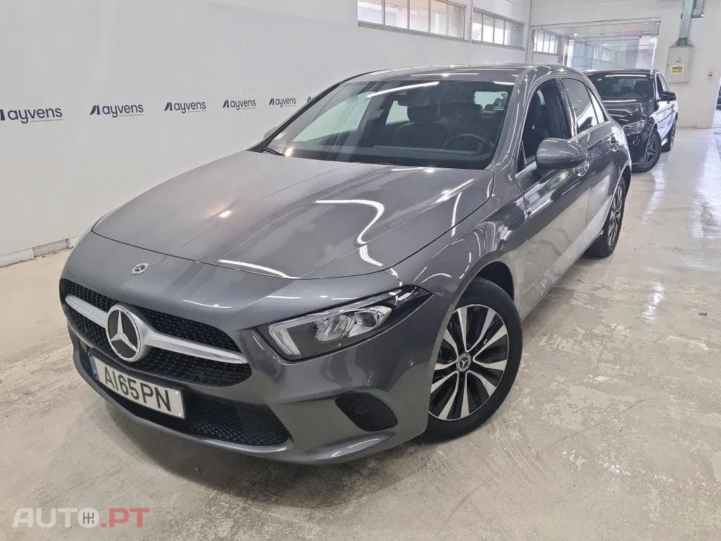 Mercedes-Benz A 250 e Style Plus