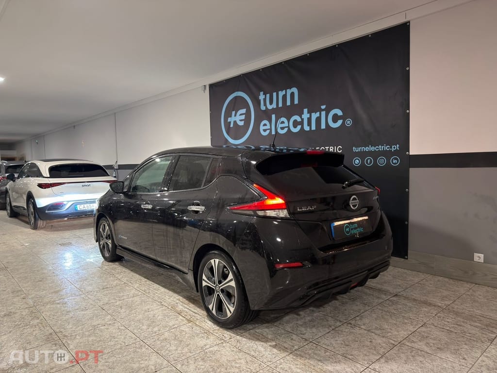 Nissan Leaf 40 kWh TEKNA