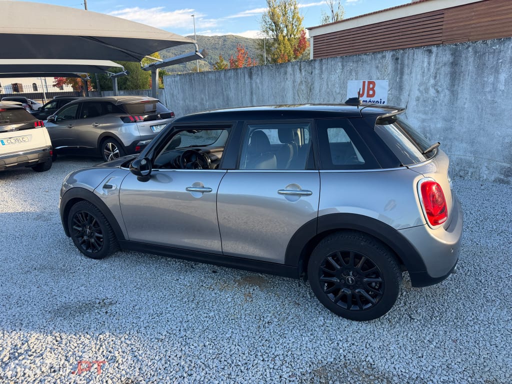 MINI Cooper D