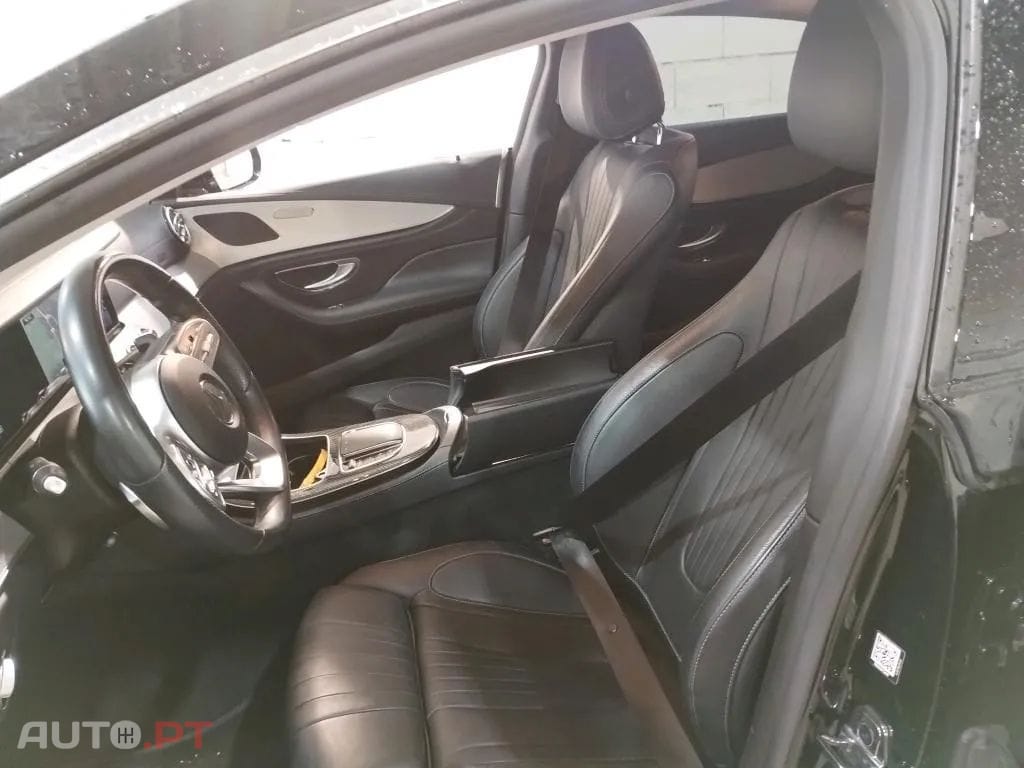 Mercedes-Benz CLS 220 d AMG Line