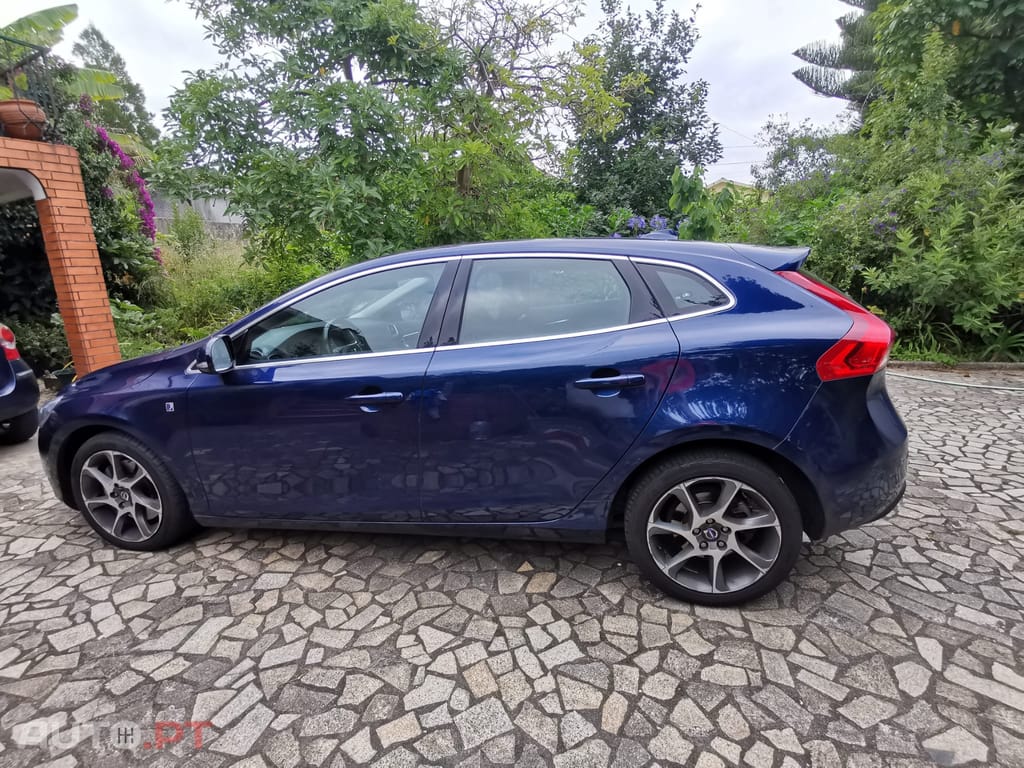 Volvo V40 ocean race D4