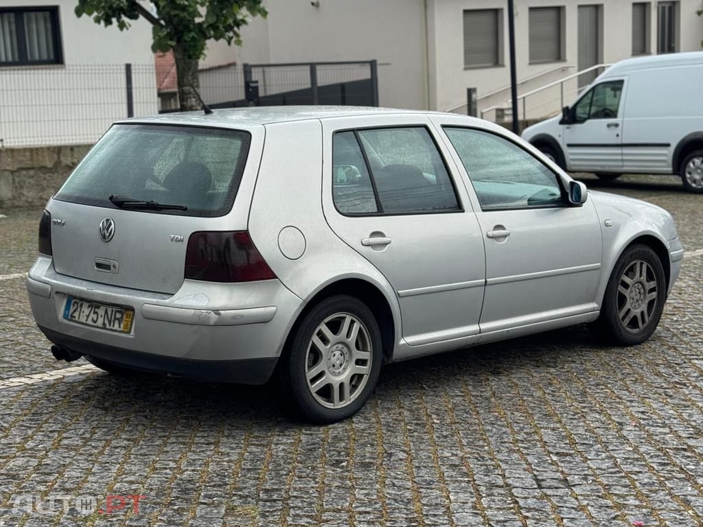Volkswagen Golf 1.9 TDi Highline