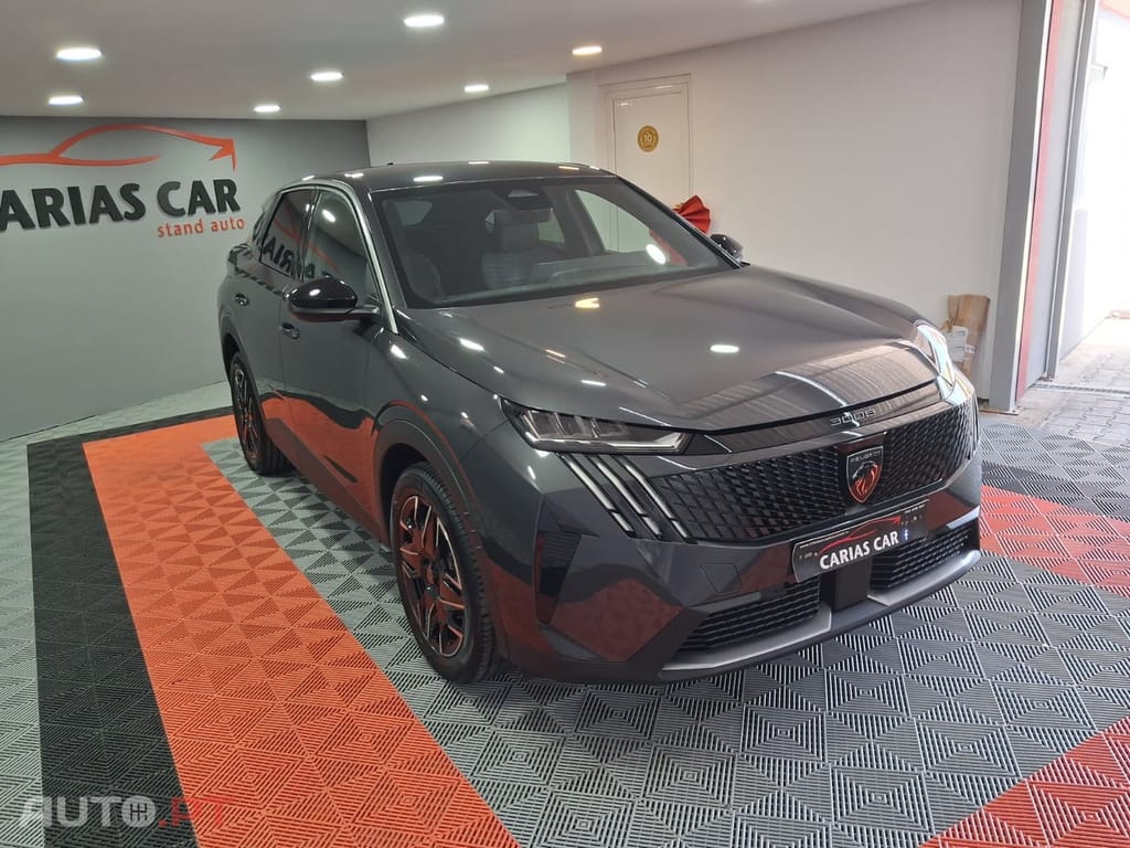 Peugeot 3008 1.2 Hybrid Allure e-DCS6
