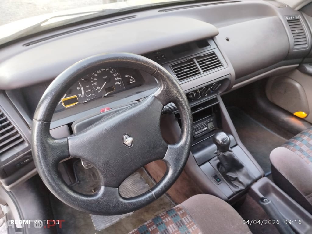 Renault Safrane 2.0 Si RT