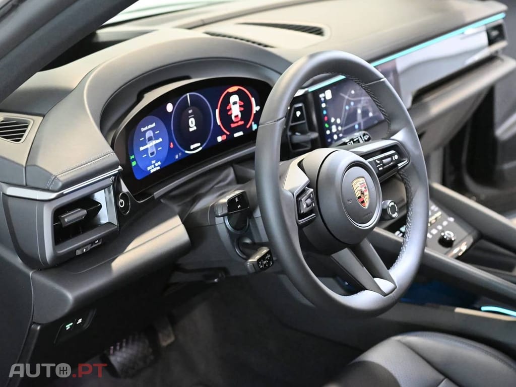 Porsche Macan 4