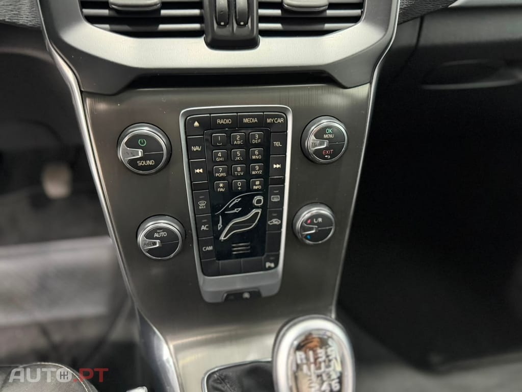 Volvo V40 1.6 D2 Momentum