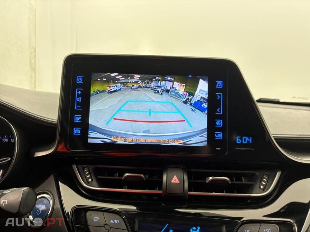 Toyota C-HR Pro 1.8 Hybrid Dynamic Business