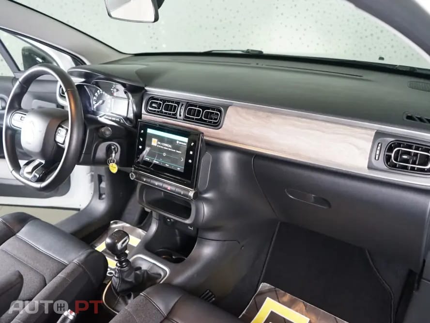 Citroen C3 1.2 PureTech Shine