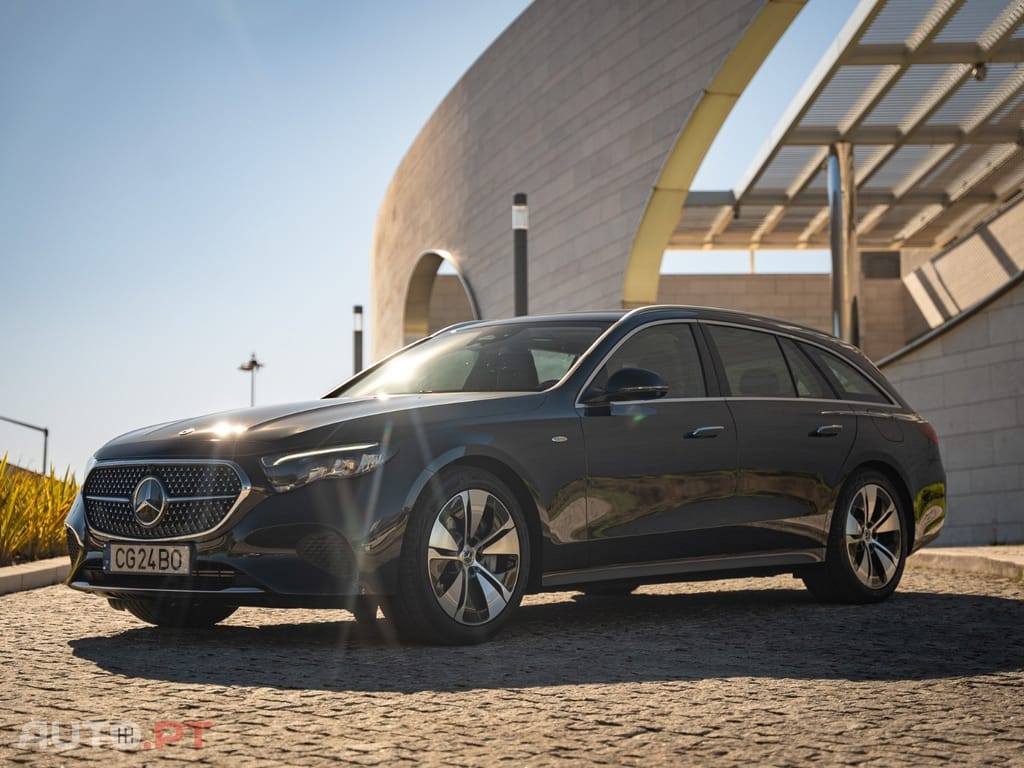 Mercedes-Benz E 300 e Avantgarde