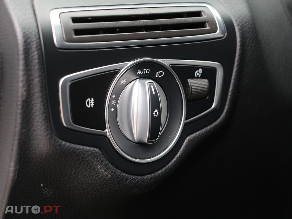 Mercedes-Benz C 300 de AMG Line
