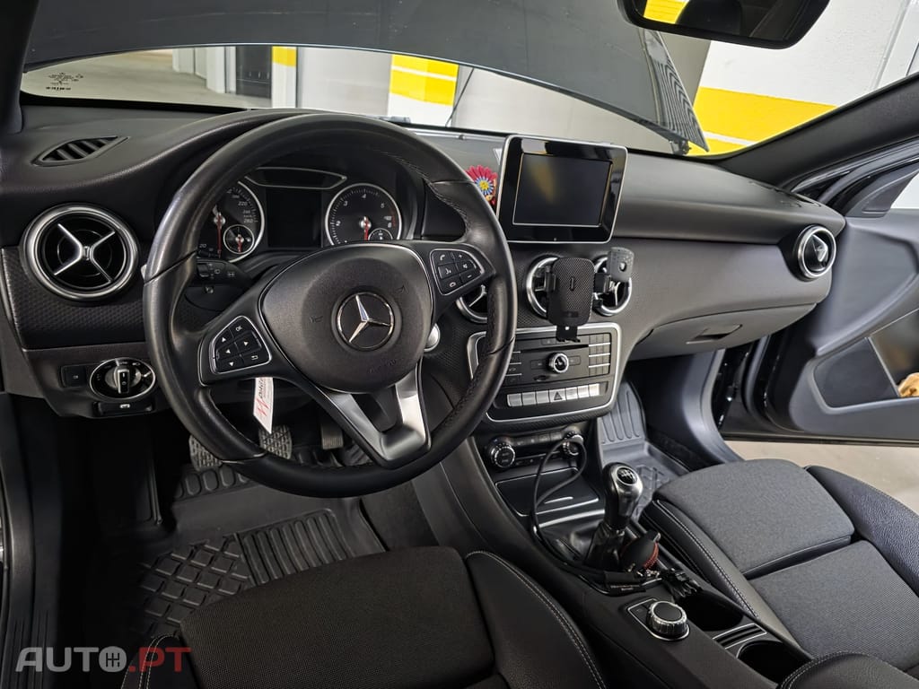 Mercedes-Benz 180 Urban