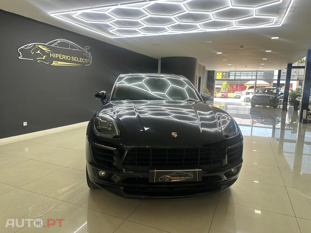 Porsche Macan S
