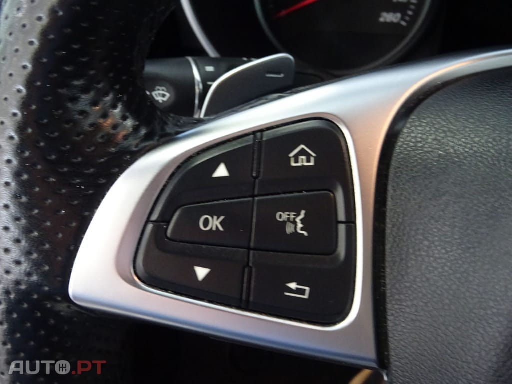 Mercedes-Benz GLC 220 d amg  Auto-9G 4Matic