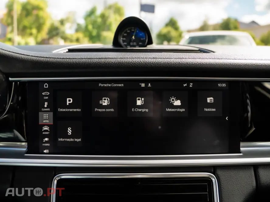 Porsche Panamera 4 E-Hybrid Platinum Edition