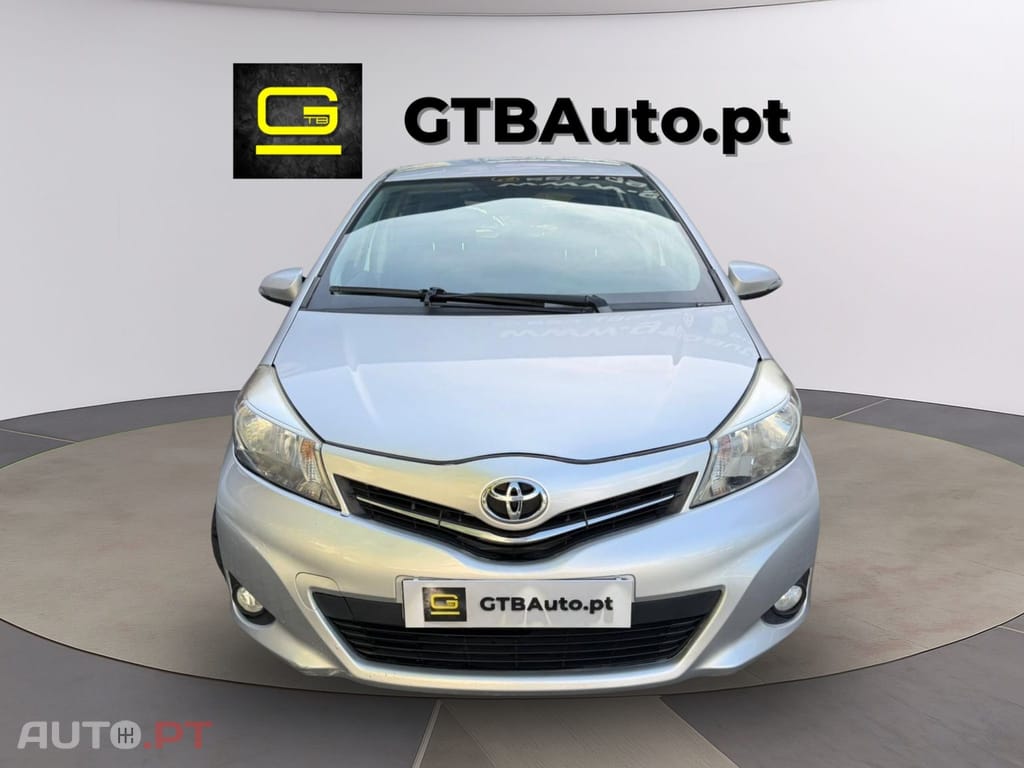 Toyota Yaris 1.0 VVT-i Comfort +PS Style +P.Techno
