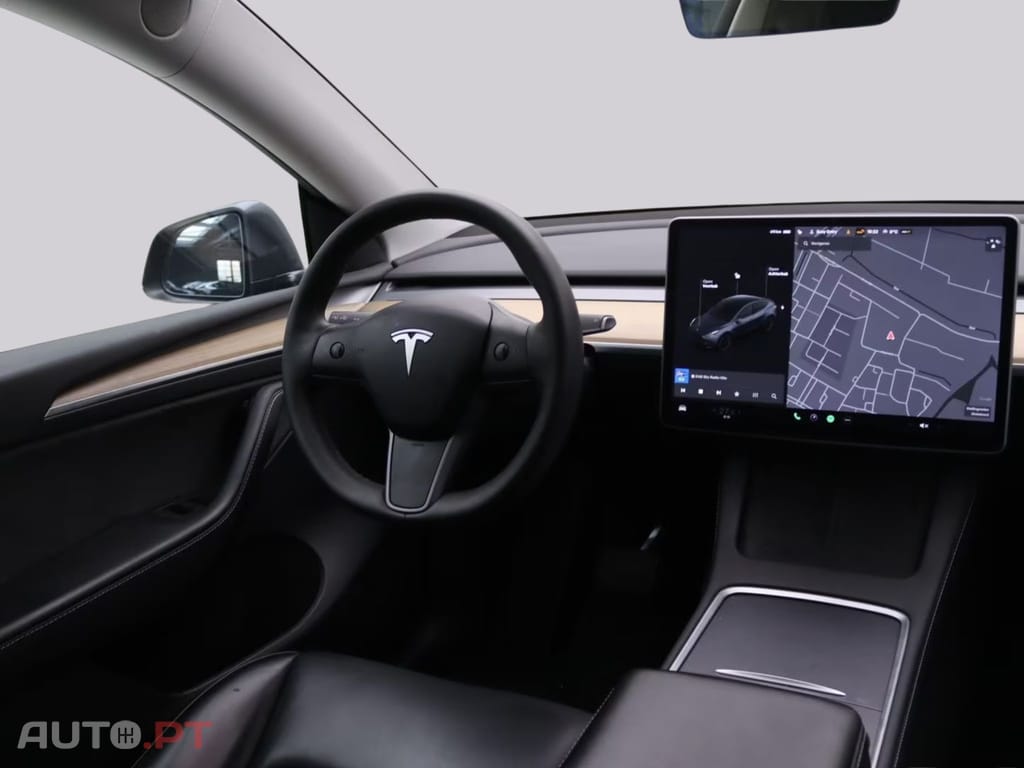 Tesla Model Y Long Range AWD I.V.A DEDUTIVEL 