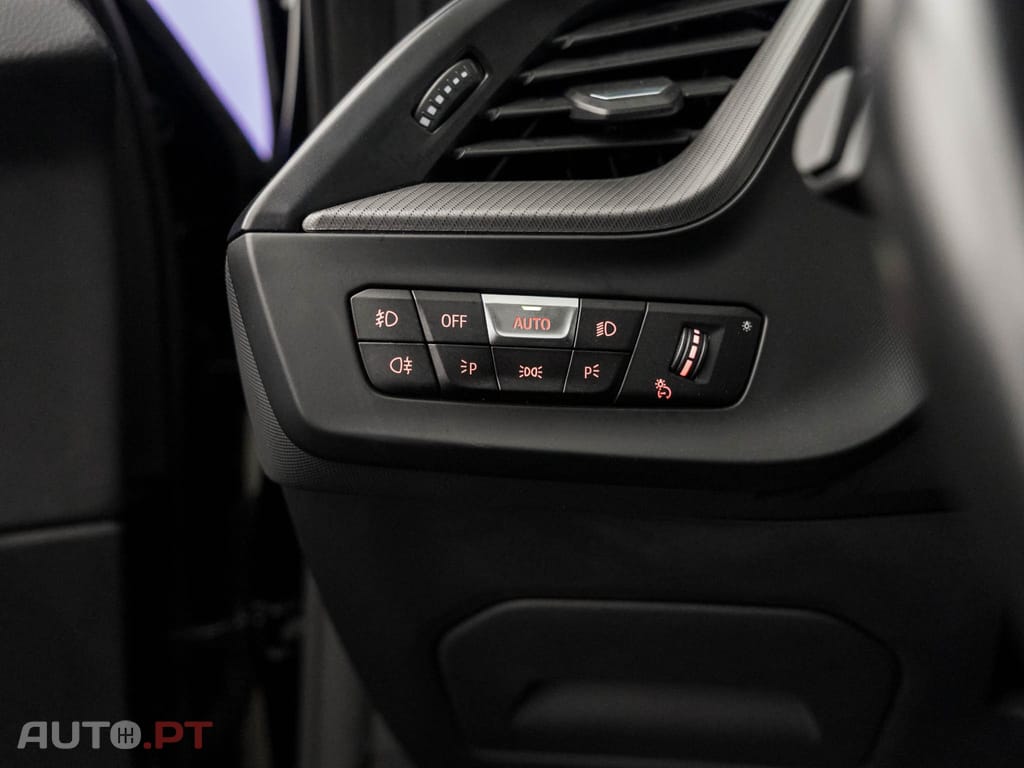 BMW 116 d Pack Desportivo M