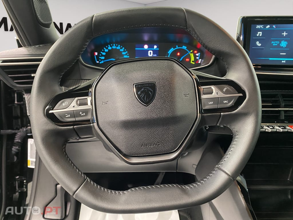 Peugeot E-2008 54 kWh Style