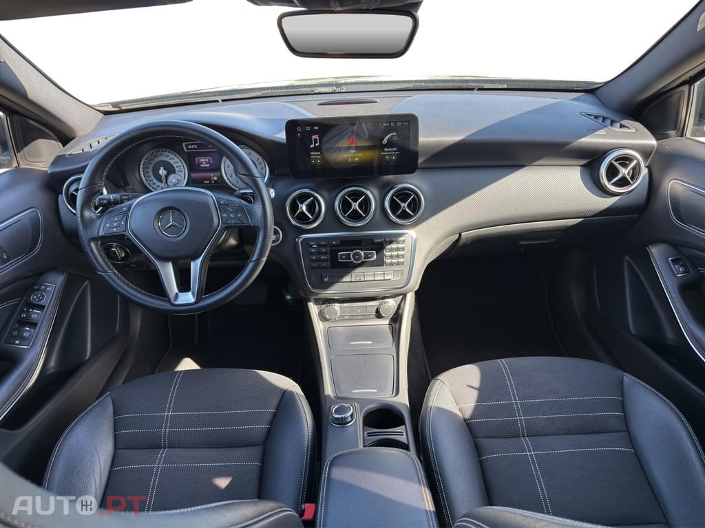 Mercedes-Benz A 180 7G-DCT Urban