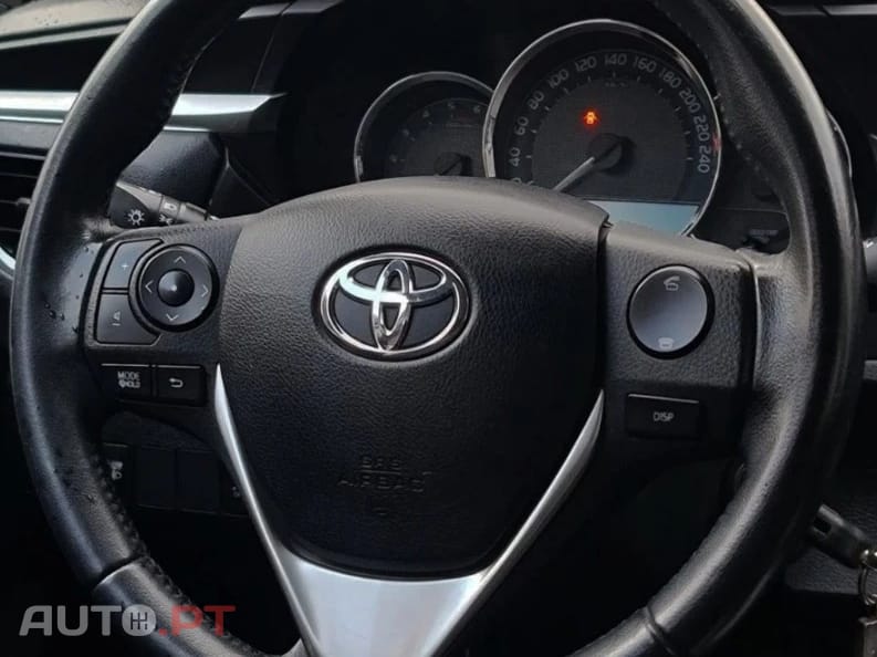 Toyota Corolla 1.4 D-4D Exclusive