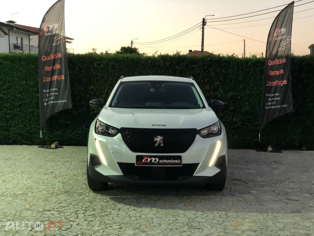 Peugeot 2008 1.2 PureTech Active Pack EAT8