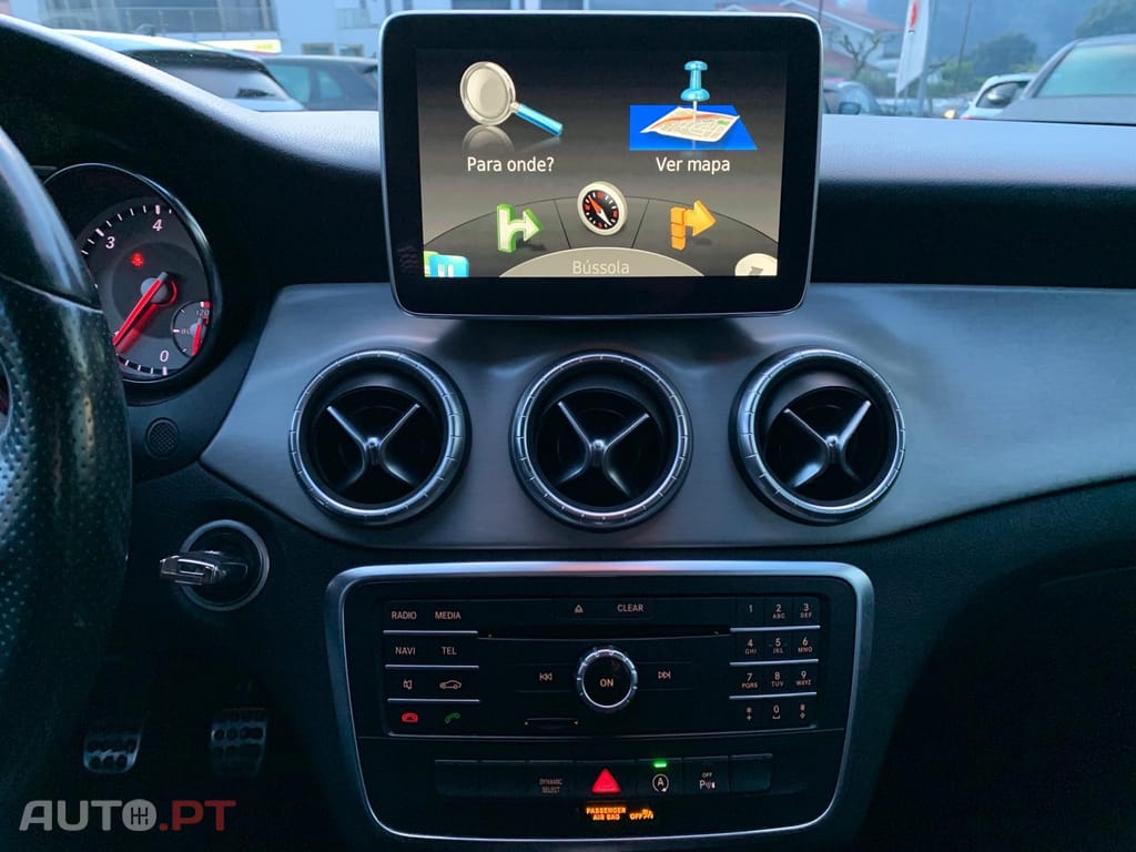 Mercedes-Benz CLA 180 d AMG Line