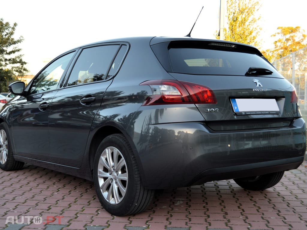 Peugeot 308 STYLE 1.5 BLUEHDI 100CV