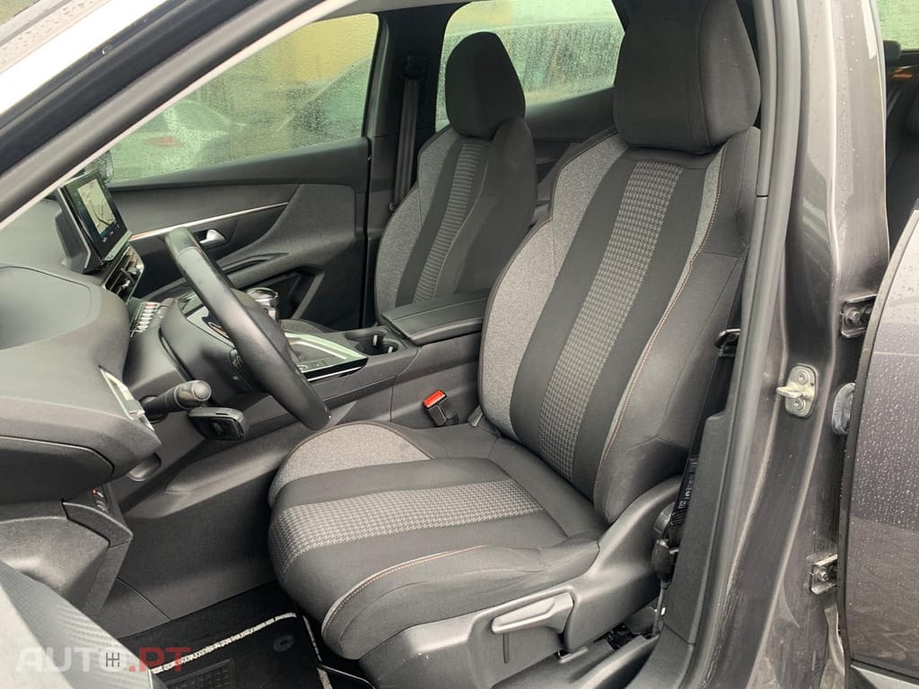 Peugeot 3008 1.5 BlueHDi Active Pack