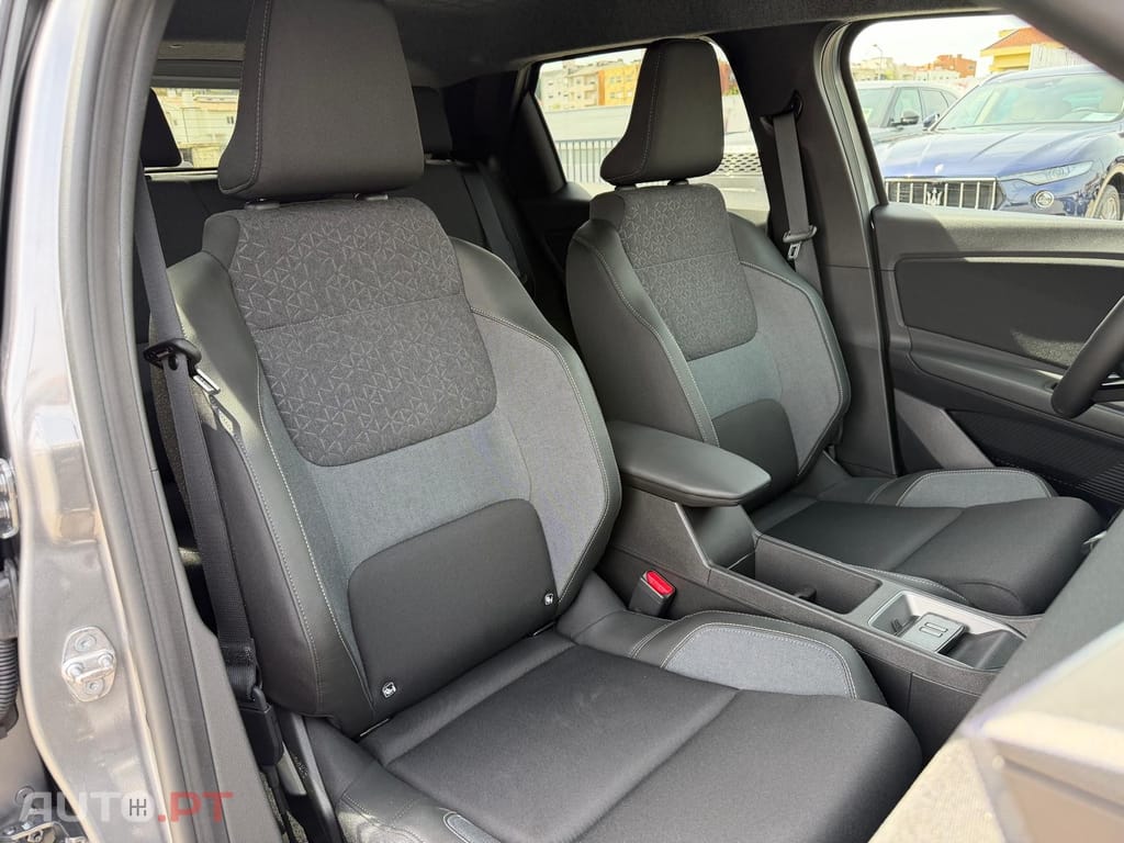 Nissan Micra 52 kWh Advance Two Tone