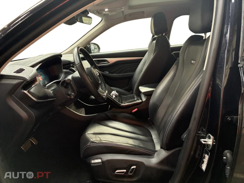 MG Marvel R EV Luxury 2WD