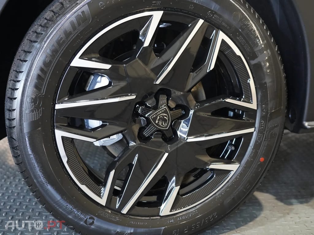 Peugeot 3008 1.2 Hybrid Allure e-DCS6