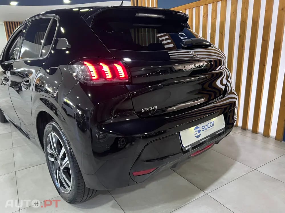 Peugeot 208 1.5 BlueHDi Allure Pack