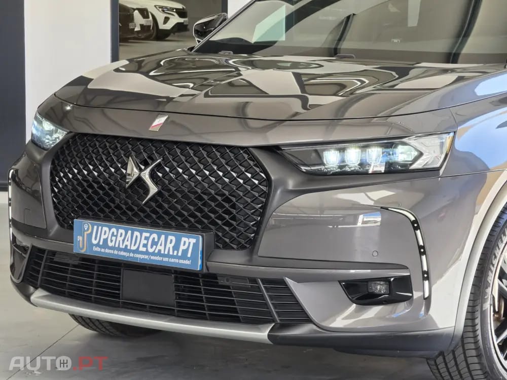 DS DS7 Crossback E-Tense Performance Line EAT8