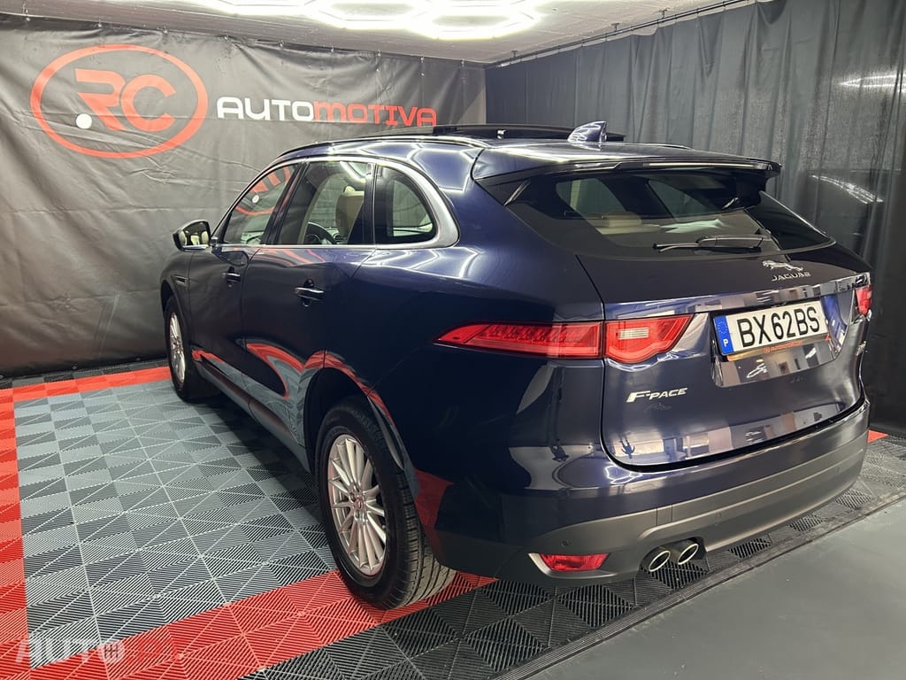 Jaguar F-Pace 2.0 i4D Prestige AWD